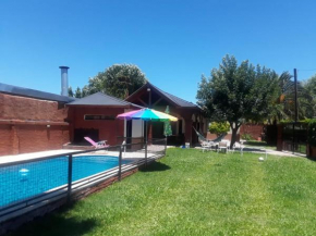 Hermosa Casa en Funes Ideal Familias